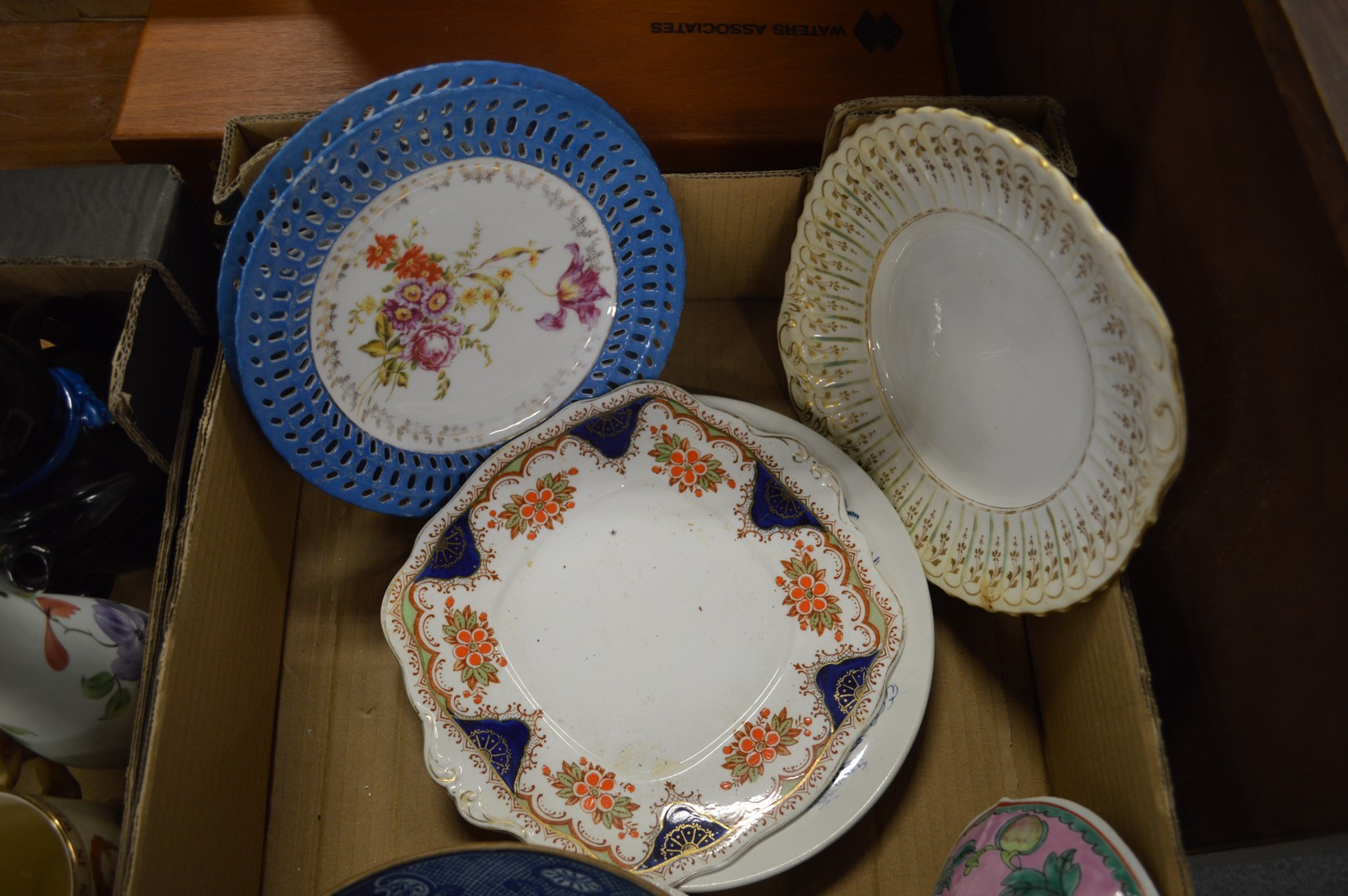 Blue and white and other decorative china. - Image 2 of 4