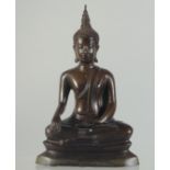 A GOOD THAI BRONZE SEATED BUDDHA, 21cm high.