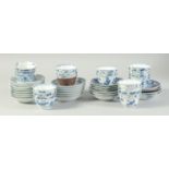 A COLLECTION OF CHINESE BLUE AND WHITE TEA BOWLS AND SAUCERS, (qty).