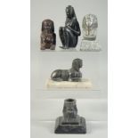 A COLLECTION OF FIVE EGYPTIAN BRONZE / METAL ITEMS, (5).