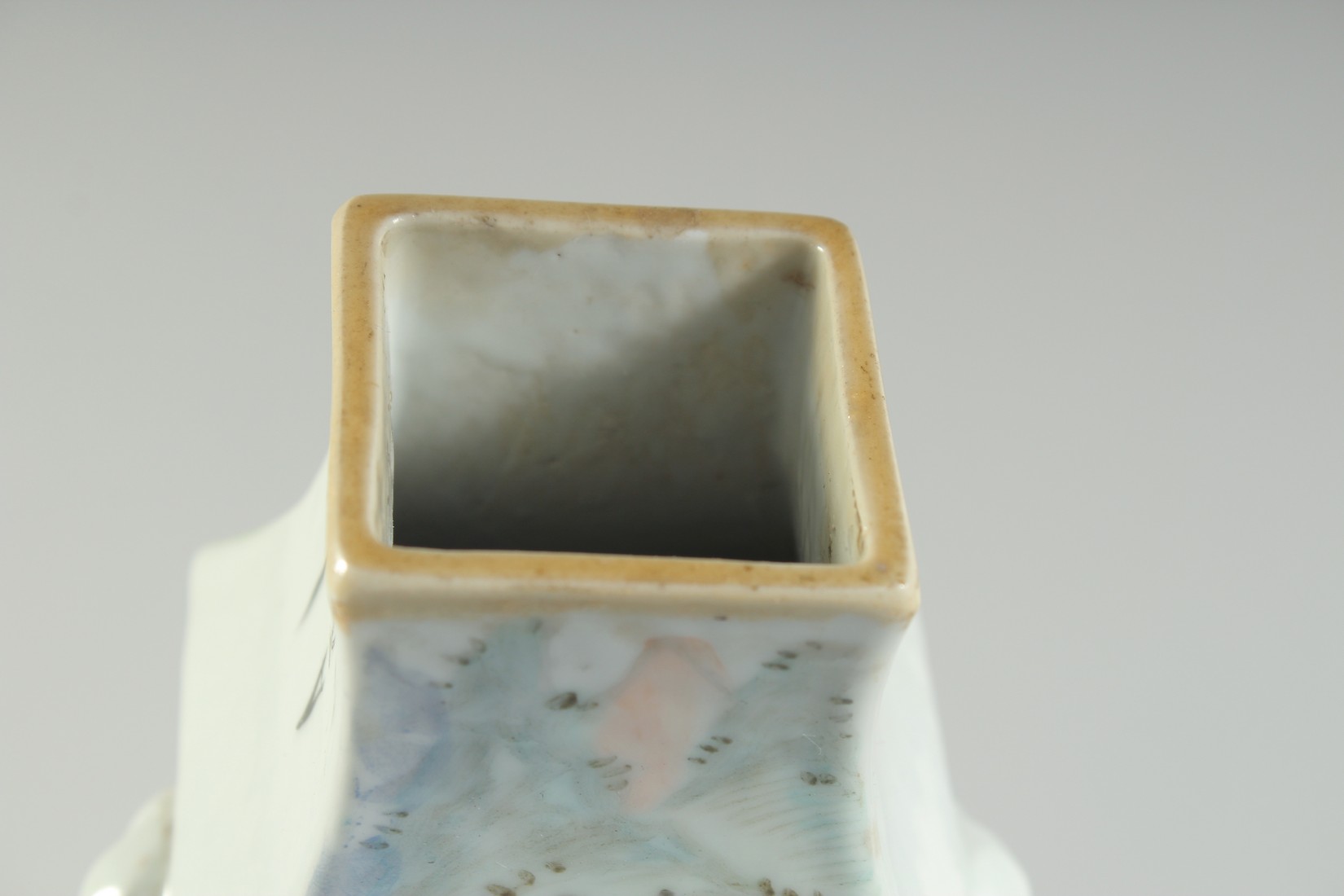 A 19TH CENTURY CHINESE SQUARE FORM VASE, painted with Shou Lao and panels of calligraphy, the vase - Image 5 of 6