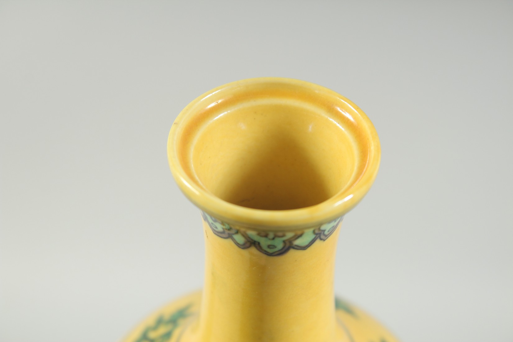 A CHINESE IMPERIAL YELLOW GROUND ENAMEL FLORAL VASE, mounted to a French bronze stand, vase base - Image 4 of 5