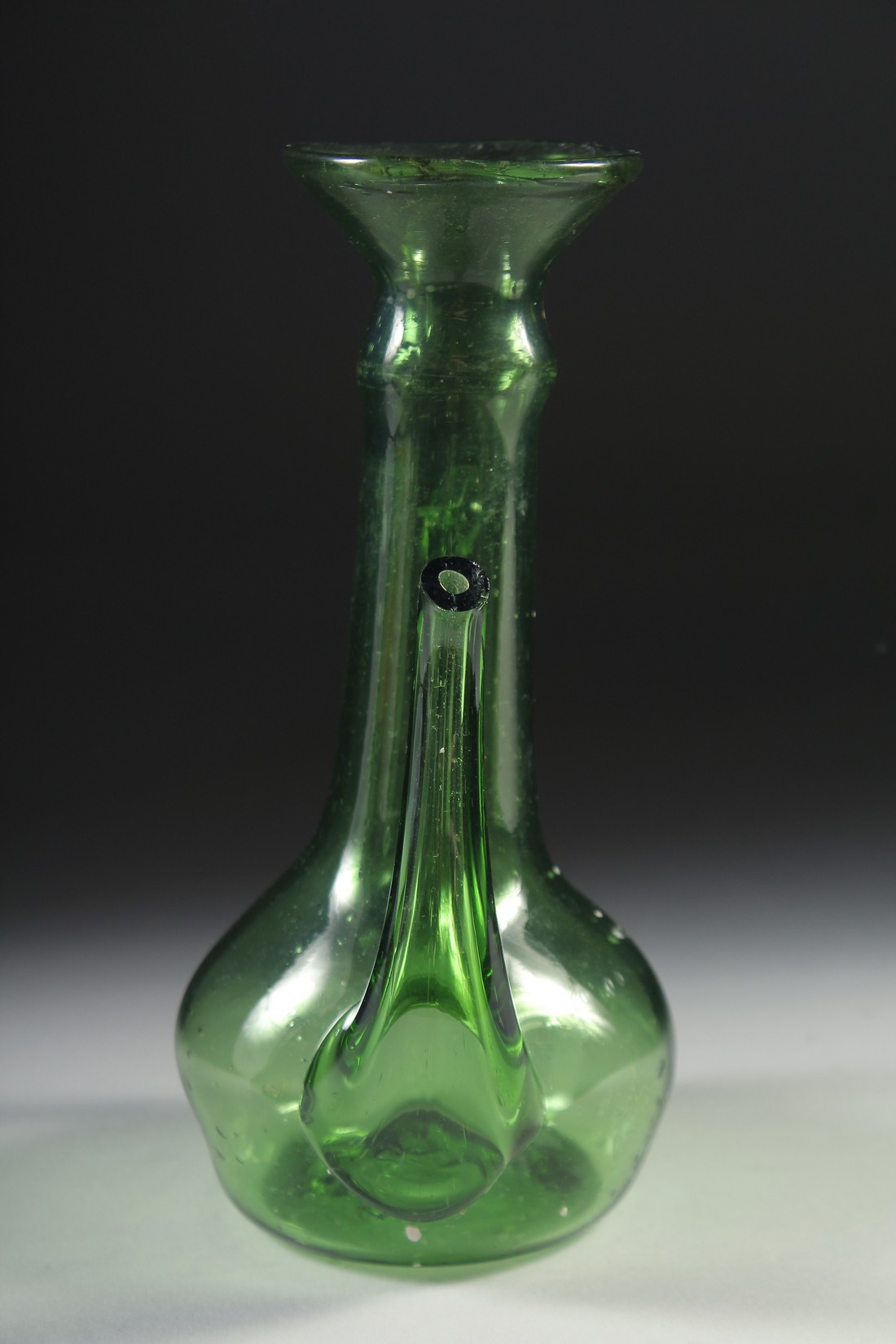 AN 18TH-19TH CENTURY PERSIAN BLOWN GLASS EWER, 16.5cm high. - Image 2 of 6