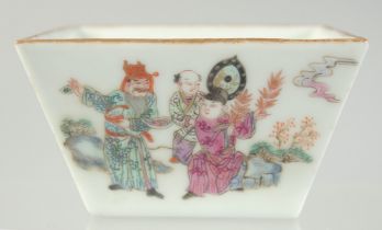 A CHINESE FAMILLE ROSE PORCELAIN SQUARE FORM BOWL, with enamel painted figures and red character