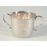 A GOOD GEORGE I SILVER TWO HANDLED CAUDLE CUP by JAMES MARGAS. London 1718. Weight: 8ozs