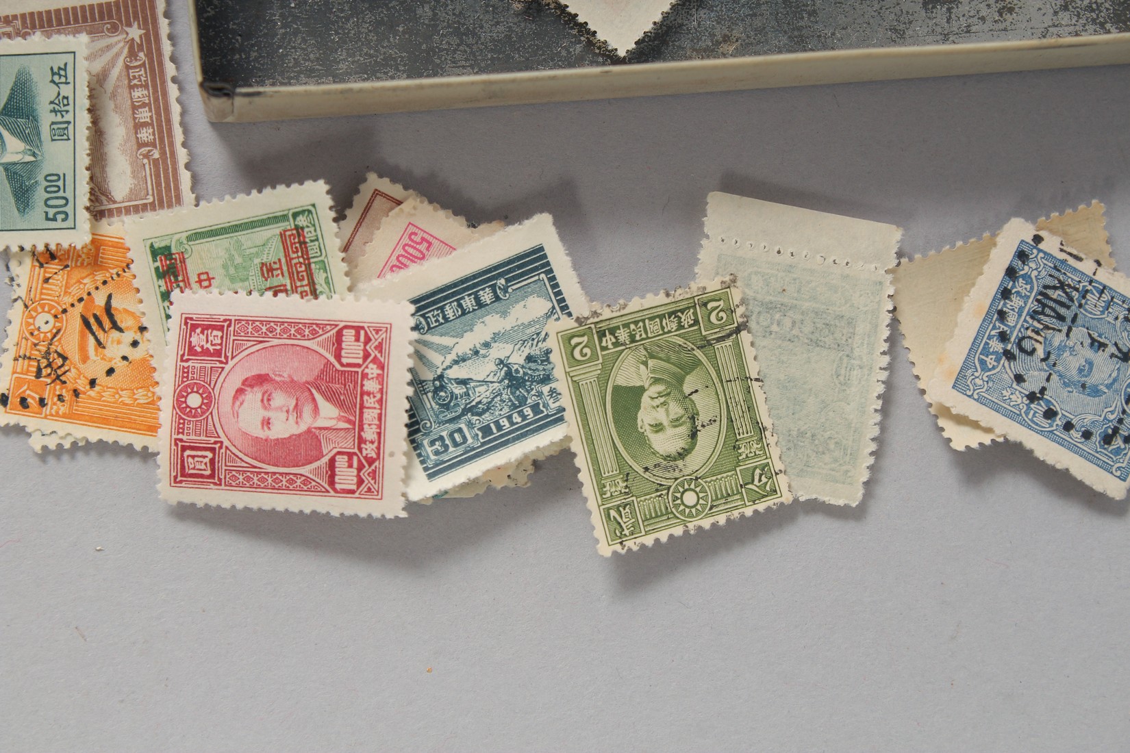 A BOX OF OLD CHINESE STAMPS. - Image 4 of 5