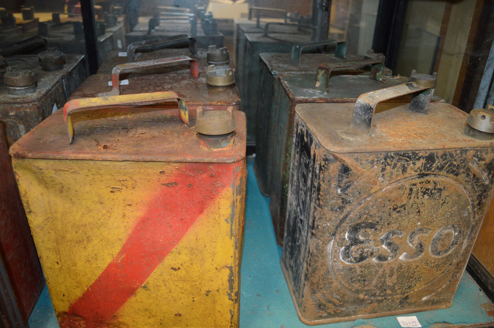 A good collection of twelve old petrol cans complete with caps. - Image 2 of 3