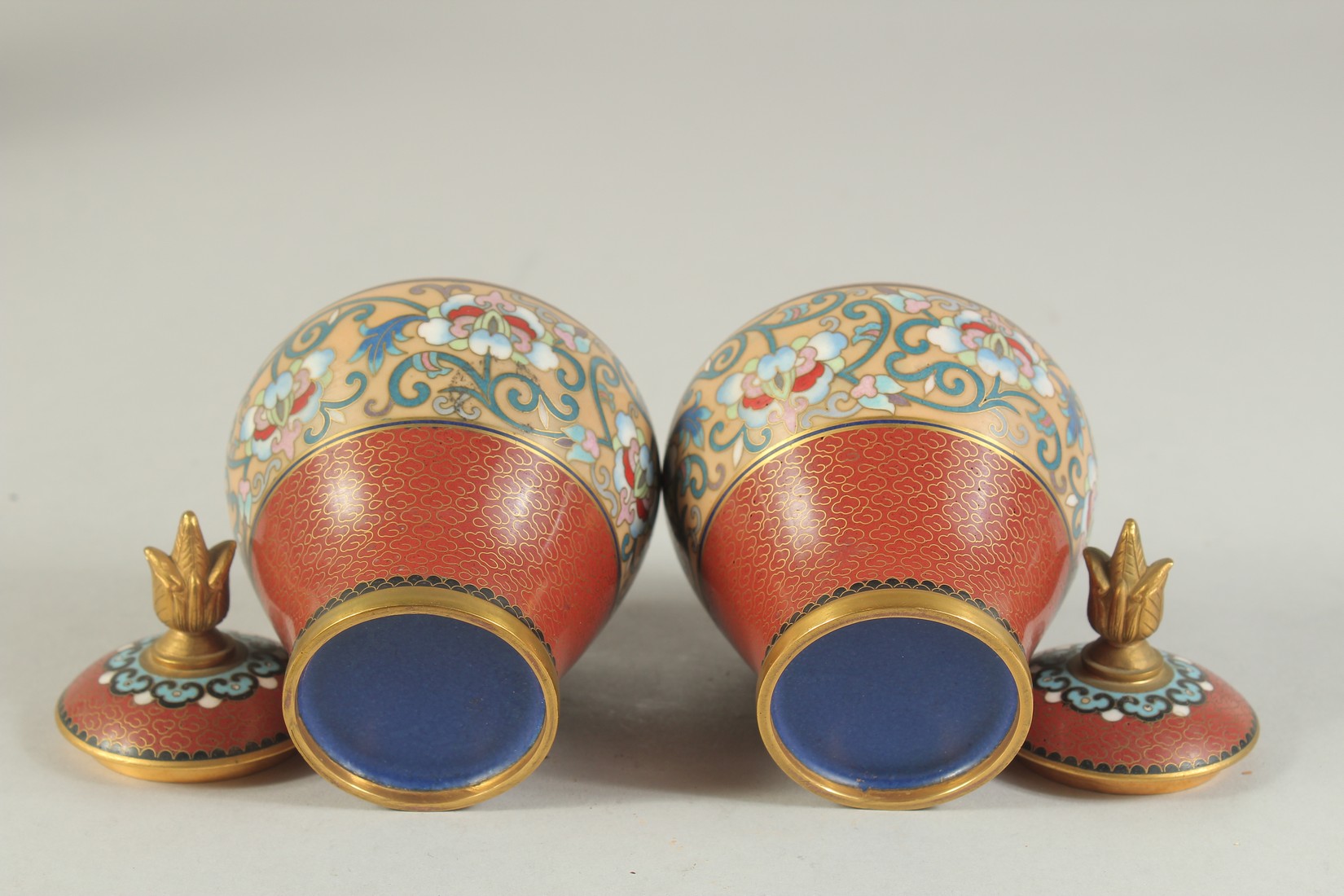 A PAIR OF MID 20TH CENTURY CHINESE CLOISONNE LIDDED JARS, each with a central band of foliate - Image 7 of 7