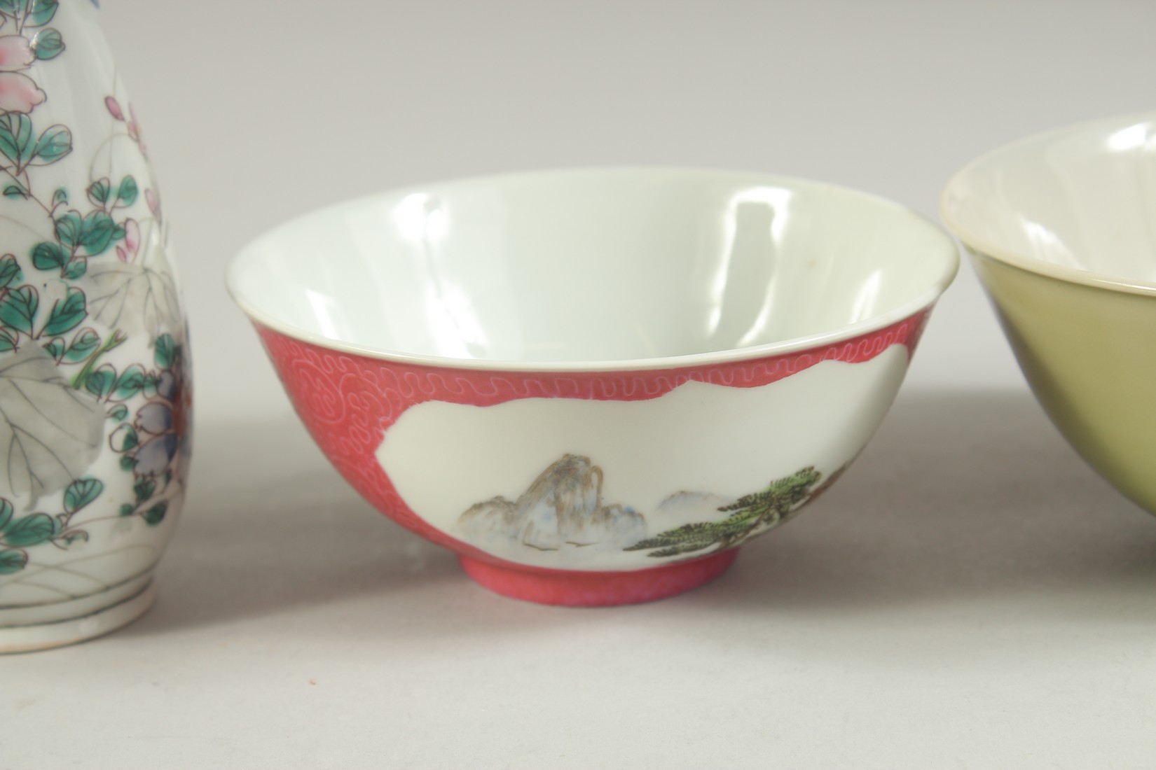 THREE CHINESE PORCELAIN BOWLS, together with a famille rose vase, (4). - Image 3 of 13