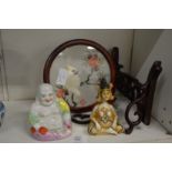 Porcelain Buddha, a Thai nodding head figure and a small Chinese screen.