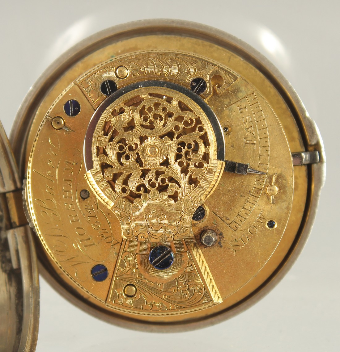 A GEORGE III SILVER VERGE POCKET WATCH by W. A. BAKER, Horsham. No. 702374, in an outer case. - Image 4 of 6