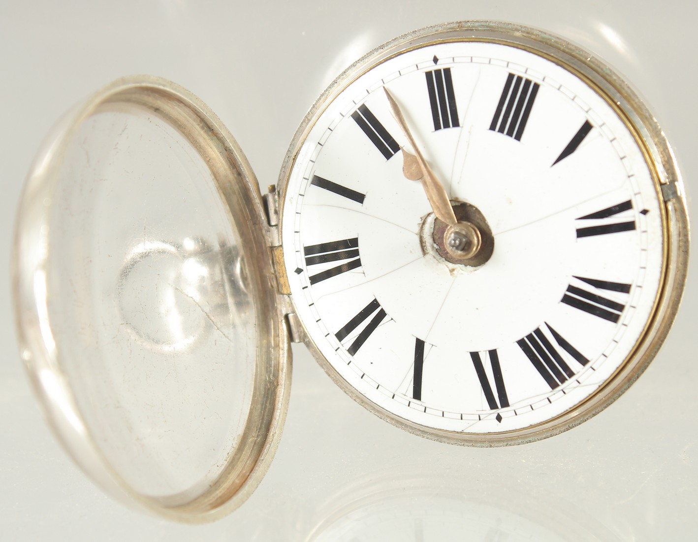 A GEORGE III SILVER VERGE POCKET WATCH by W. A. BAKER, Horsham. No. 702374, in an outer case. - Image 3 of 6