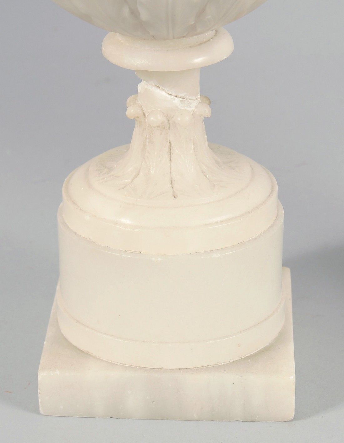 A VERY GOOD PAIR OF 19TH CENTURY FRENCH ALABASTER, TWO HANDLED URNS AND COVERS, carved with garlands - Image 4 of 7