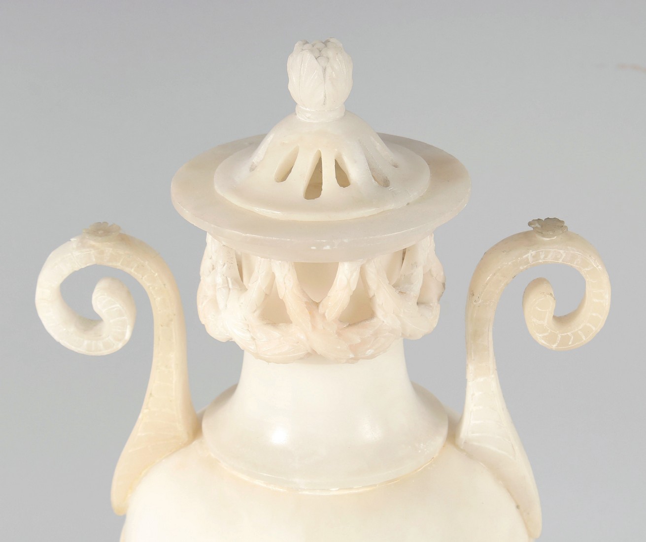 A VERY GOOD PAIR OF 19TH CENTURY FRENCH ALABASTER, TWO HANDLED URNS AND COVERS, carved with garlands - Image 2 of 7