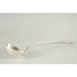 A VICTORIAN FIDDLE PATTERN SOUP LADLE. London 1854. Maker, George ANGELL.