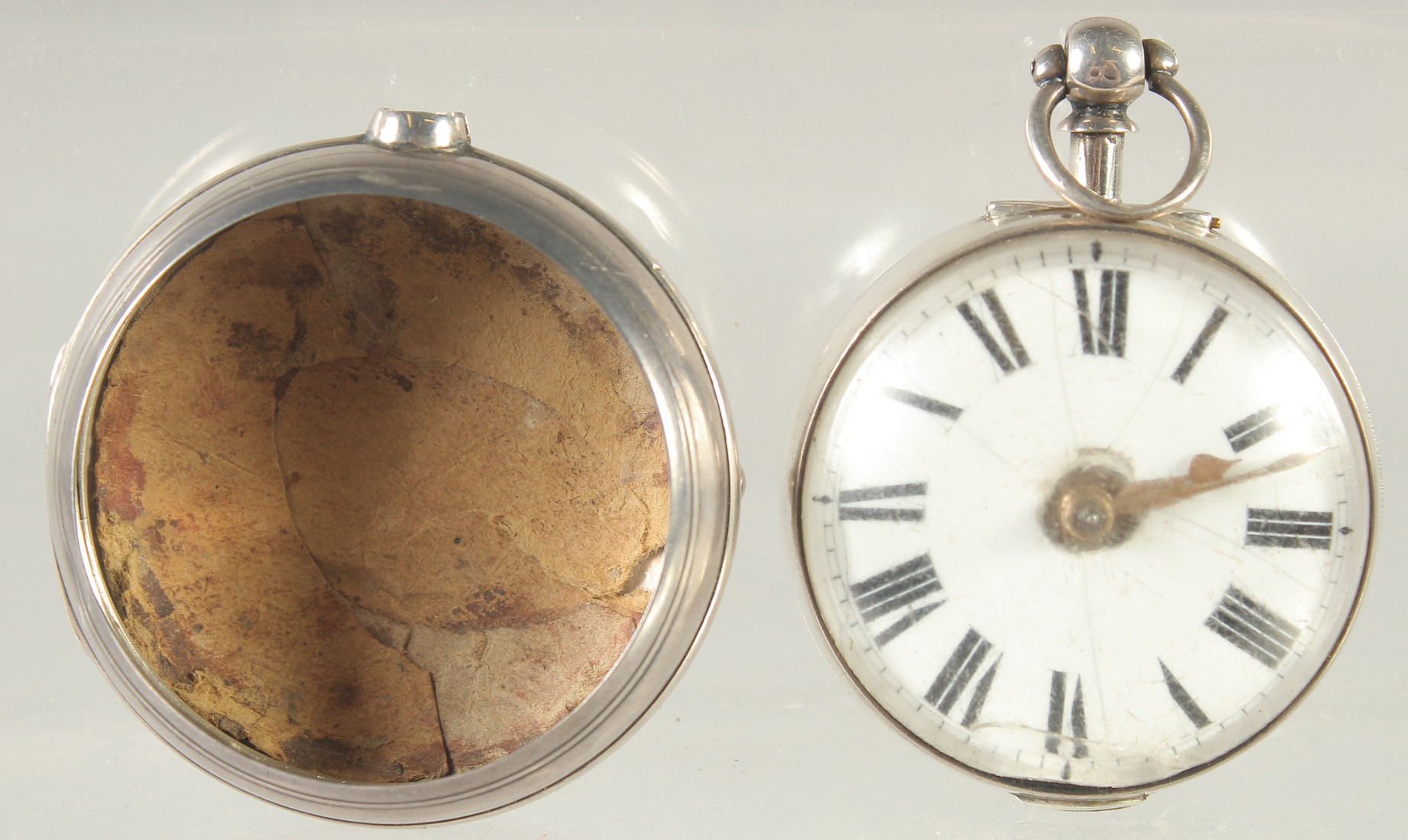 A GEORGE III SILVER VERGE POCKET WATCH by W. A. BAKER, Horsham. No. 702374, in an outer case. - Image 2 of 6