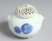 A JAPANESE HIRADO BLUE AND WHITE PORCELAIN TRIPOD KORO AND COVER, with twin-moulded handles. 9.5cm