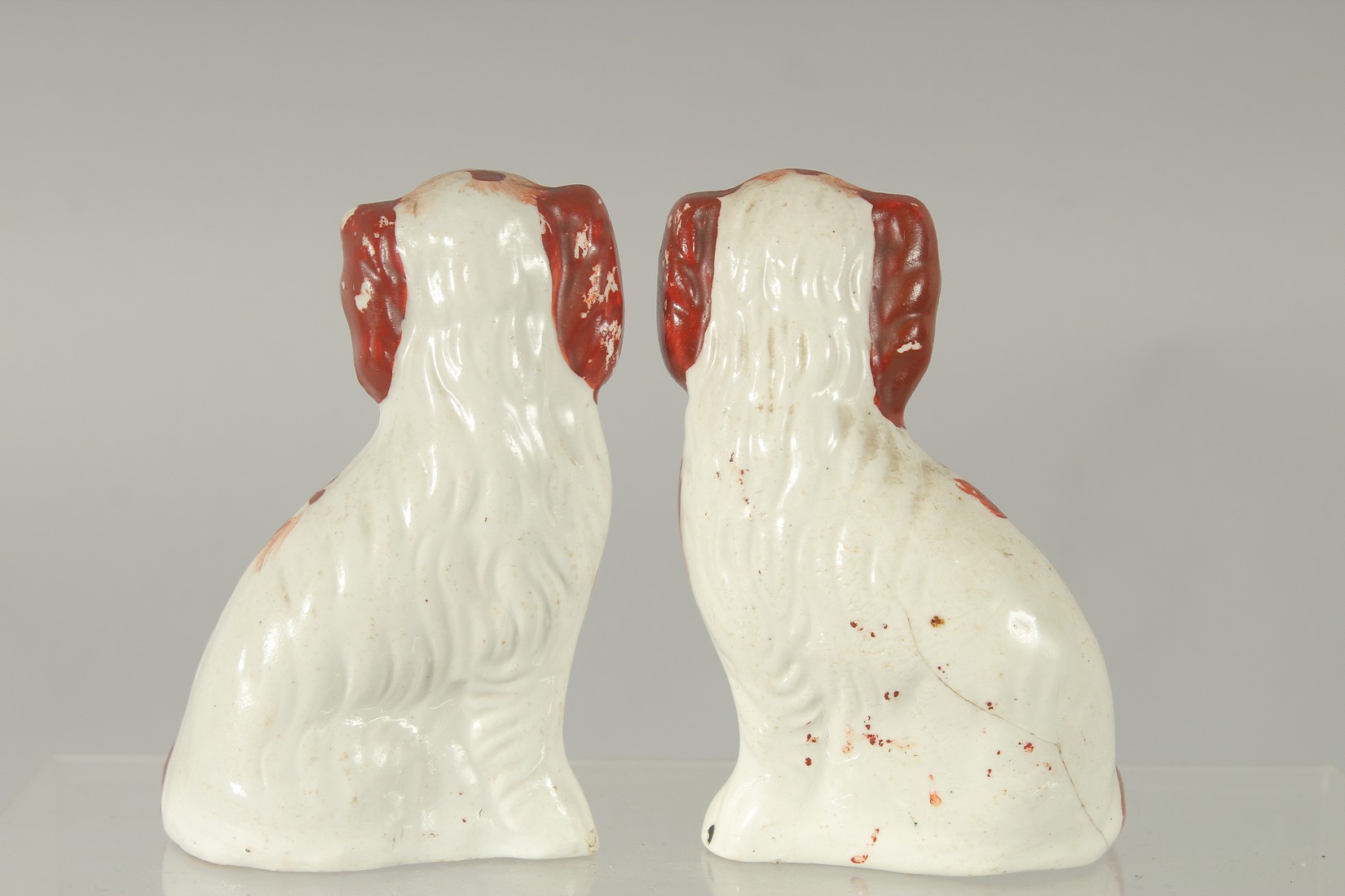 A SMALL PAIR OF STAFFORDSHIRE KING CHARLES SPANIELS 3.75ins high. - Image 2 of 2