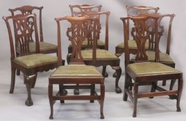 A GOOD HARLEQUIN SET OF EIGHT GEORGE II IRISH MAHOGANY DINING CHAIRS with comb back, slats,