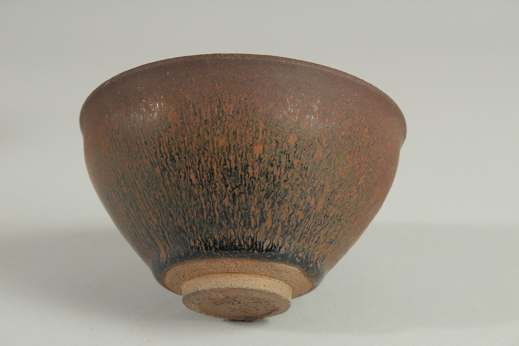A CHINESE JIAN WARE BOWL, with hare's fur glaze, 12.5cm diameter. - Image 5 of 5