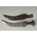 A FINE 19TH CENTURY MUGHAL INDIAN ENGRAVED STEEL DAGGER, with original leather sheath, dagger 36cm