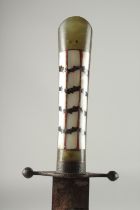 A FINE 19TH CENTURY INDIAN JADE AND MOTHER OF PEARL HILTED EUROPEAN STYLE HUNTING KNIFE, with