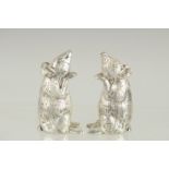 A PAIR OF ART DECO STYLE MICE SALT AND PEPPERS. 2.75ins high.