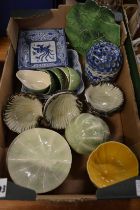 Shell shaped bowls and other items.