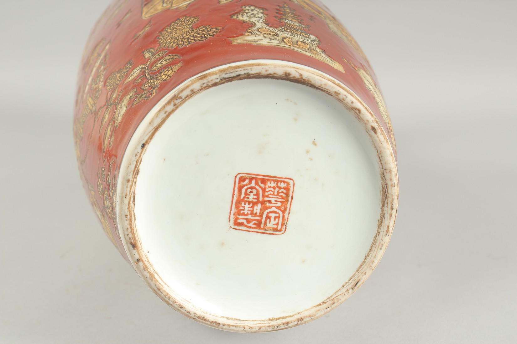 A LARGE CHINESE RED GLAZE PORCELAIN VASE, decorated with figures on a boat as well as pagodas and - Image 6 of 6