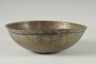 AN 18TH CENTURY PERSIAN ENGRAVED CALLIGRAPHIC BRASS BOWL 19cm wide.