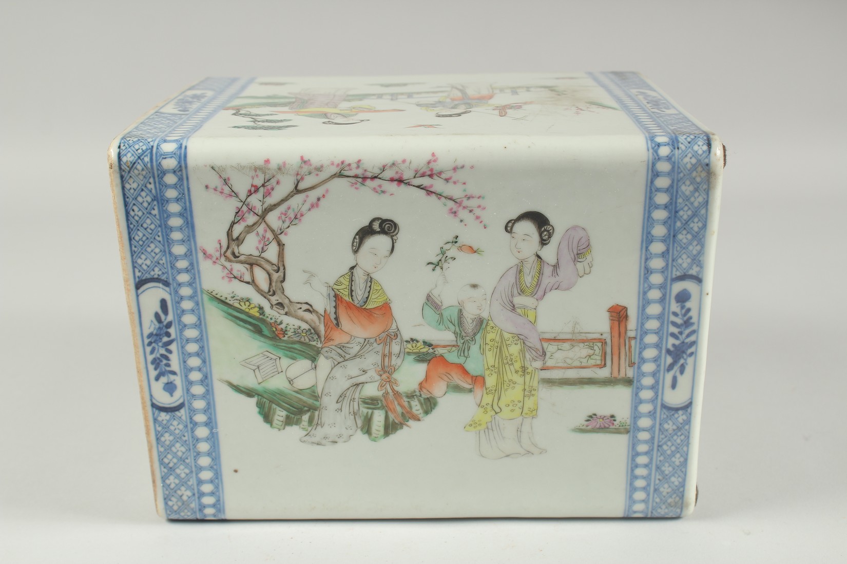 A CHINESE FAMILLE ROSE PORCELAIN PILLOW, and later wooden stand, painted with scenes of female - Image 6 of 7