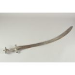 AN 18TH CENTURY MUGHAL INDIAN TULWAR SWORD, with silver inlaid hilt, 80cm long.