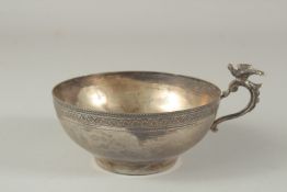 AN OTTOMAN TURKISH SILVER BOWL / CUP, with Tughra, stamped, bowl 11cm diameter.