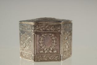 A DUTCH SILVER OCTAGONAL BOX AND COVER.