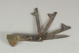 AN EARLY HORN AND METAL FLEAM