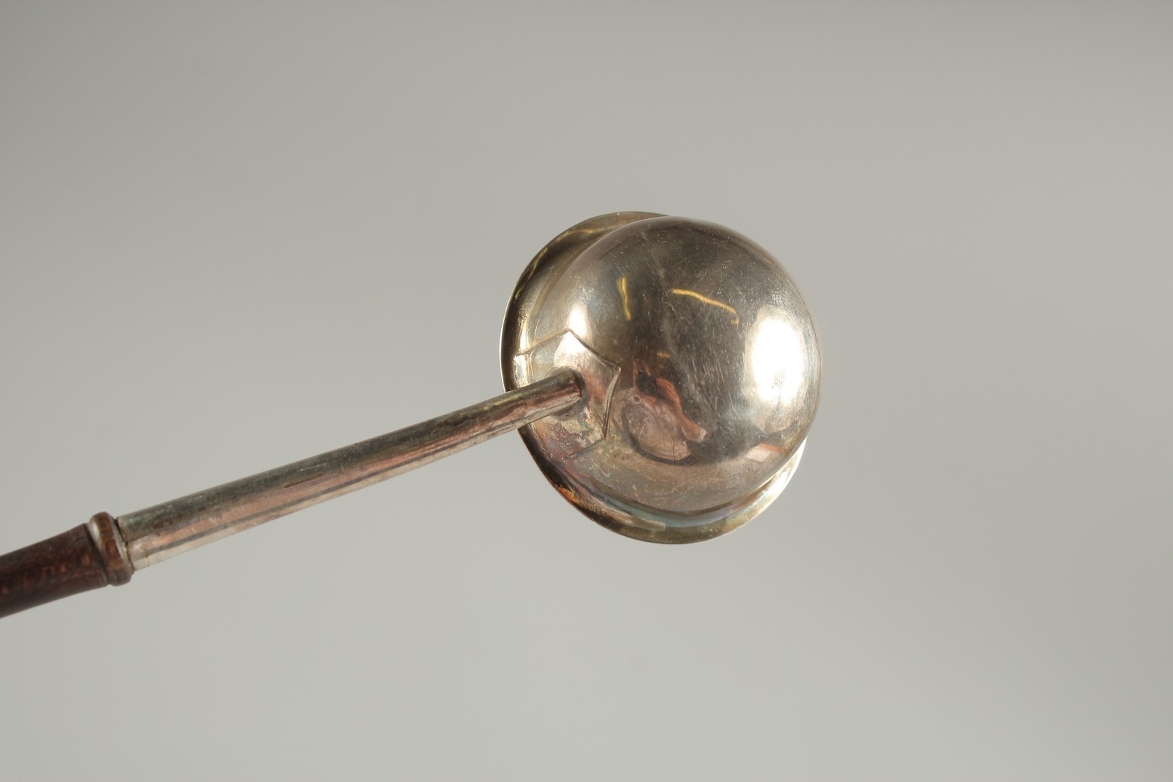 A GEORGE III SILVER TODY LADLE with wooden handle. Edinburgh, circa. 1800. - Image 3 of 4