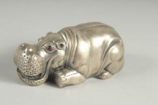 A RUSSIAN SILVER HIPPO 2.75ins long. Marks: head 88, I.P. Eagle Faberge mark. Weight: 48.5gms.