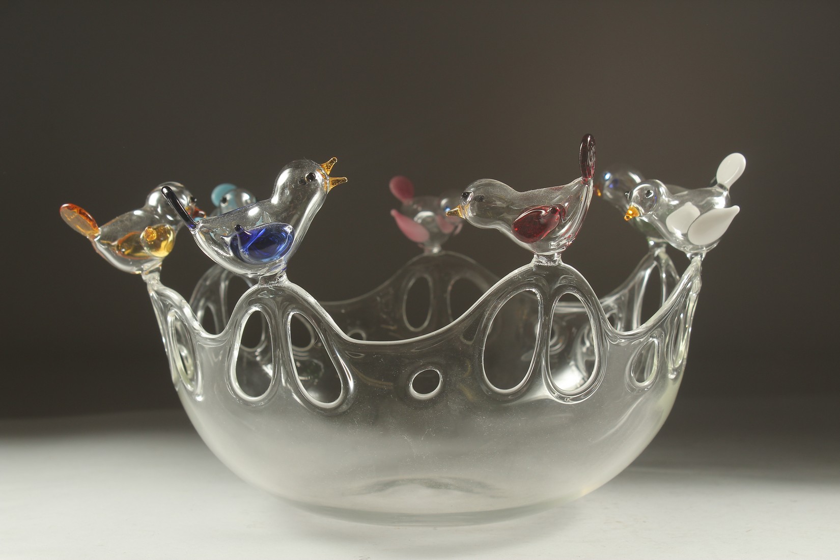 MASSIMO LUNARDON FOR. DIOR. A DELICATE CIRCULAR GLASS BOWL the sides with birds. - Image 3 of 5