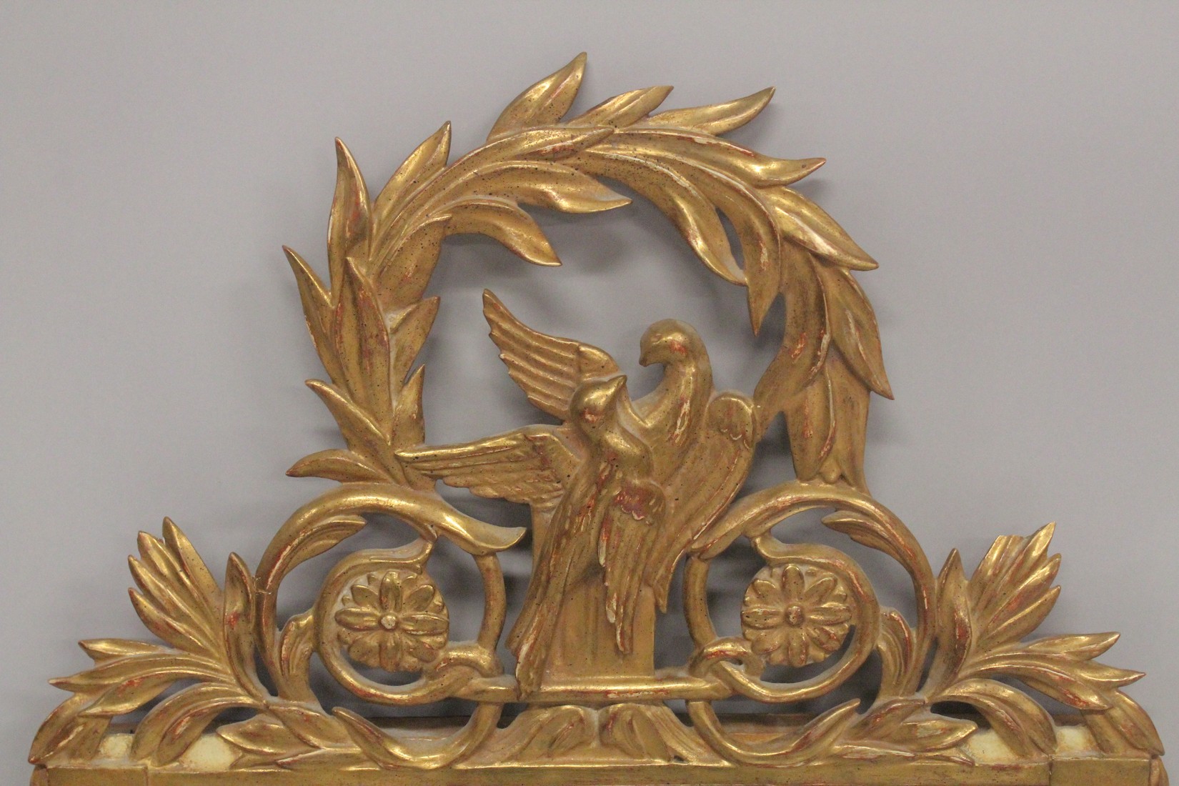 A GOOD ITALIAN GILTWOOD MIRROR with two love birds and foliage. 3ft 4ins high, 1ft 8ins wide. - Image 2 of 2