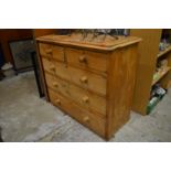 Pine chest of drawers.