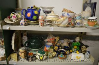 Quantity of decorative and collectable china.