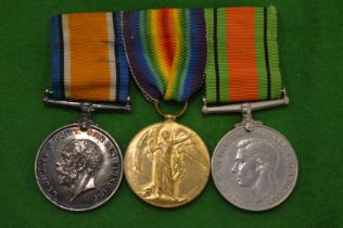 World War One trio presented to 8893 Private F V Thurgood 9th London Rifles.