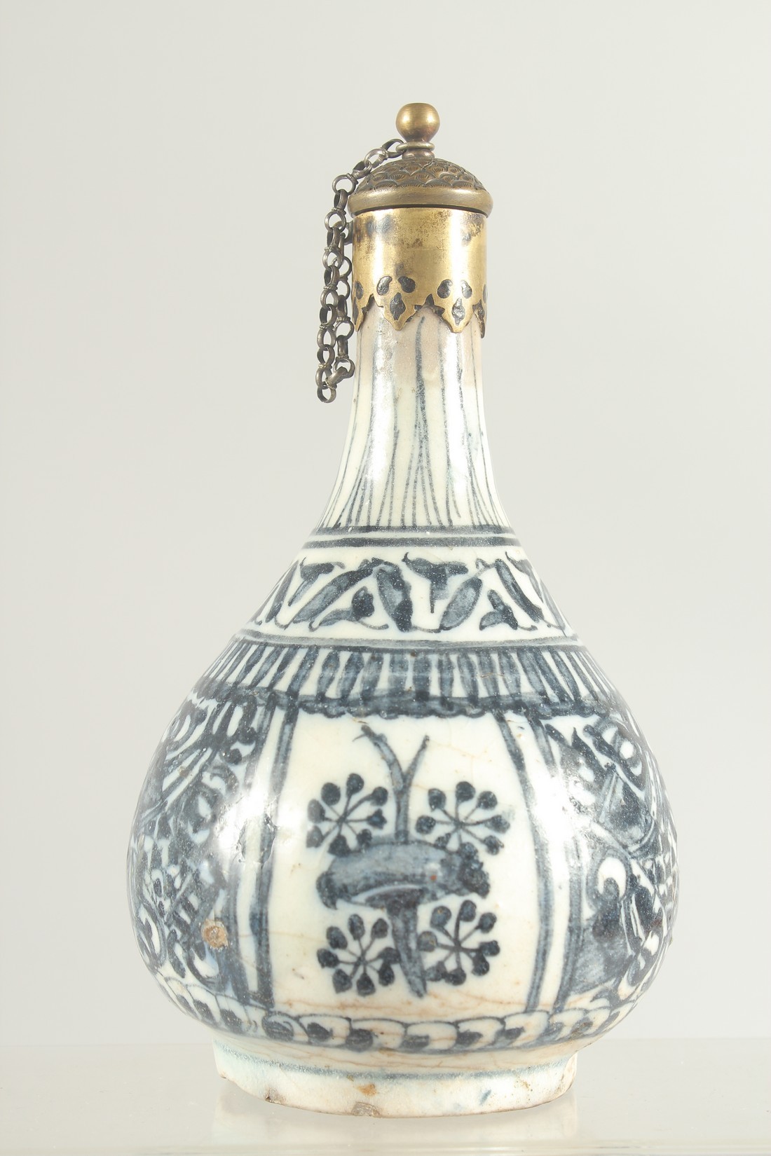 AN ISLAMIC BLUE AND WHITE PORCELAIN BOTTLE VASE, for the Chinese market, 19cm high. - Image 3 of 7
