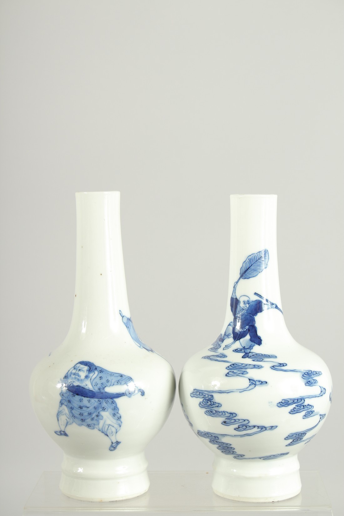 A FINE PAIR OF CHINESE BLUE AND WHITE PORCELAIN BOTTLE VASES, one painted with a warrior riding a - Image 3 of 8