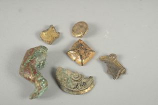 A COLLECTION OF GILT BRONZE RELICS, (6).