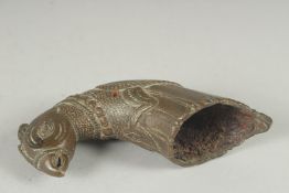 A 19TH CENTURY BRONZE BIRD HANDLE / FINIAL, with gilded traces, 13cm long.