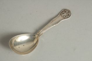 A WILLIAM IV SILVER CADDY SPOON. London 1833.