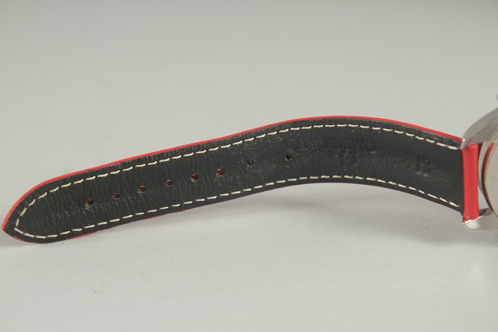 A GENTLEMAN'S OMEGA SPEEDMASTER SCHUMACHER RED DIAL WRIST WATCH. NO. 55206245. Purchased from Asprey - Bild 6 aus 14