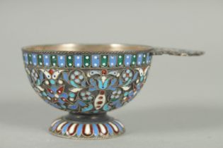 A GOOD RUSSIAN SILVER AND ENAMEL KVOSH . 905cm long, 6.5cm wide. Mark: 84. H.O. over 1896.