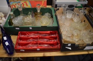 A quantity of household and decorative glassware.